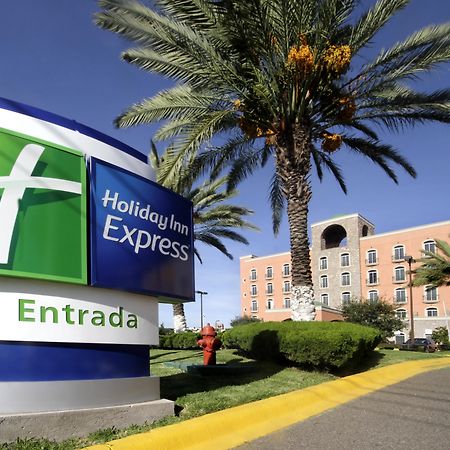 Holiday Inn Express Guanajuato By Ihg Exterior photo