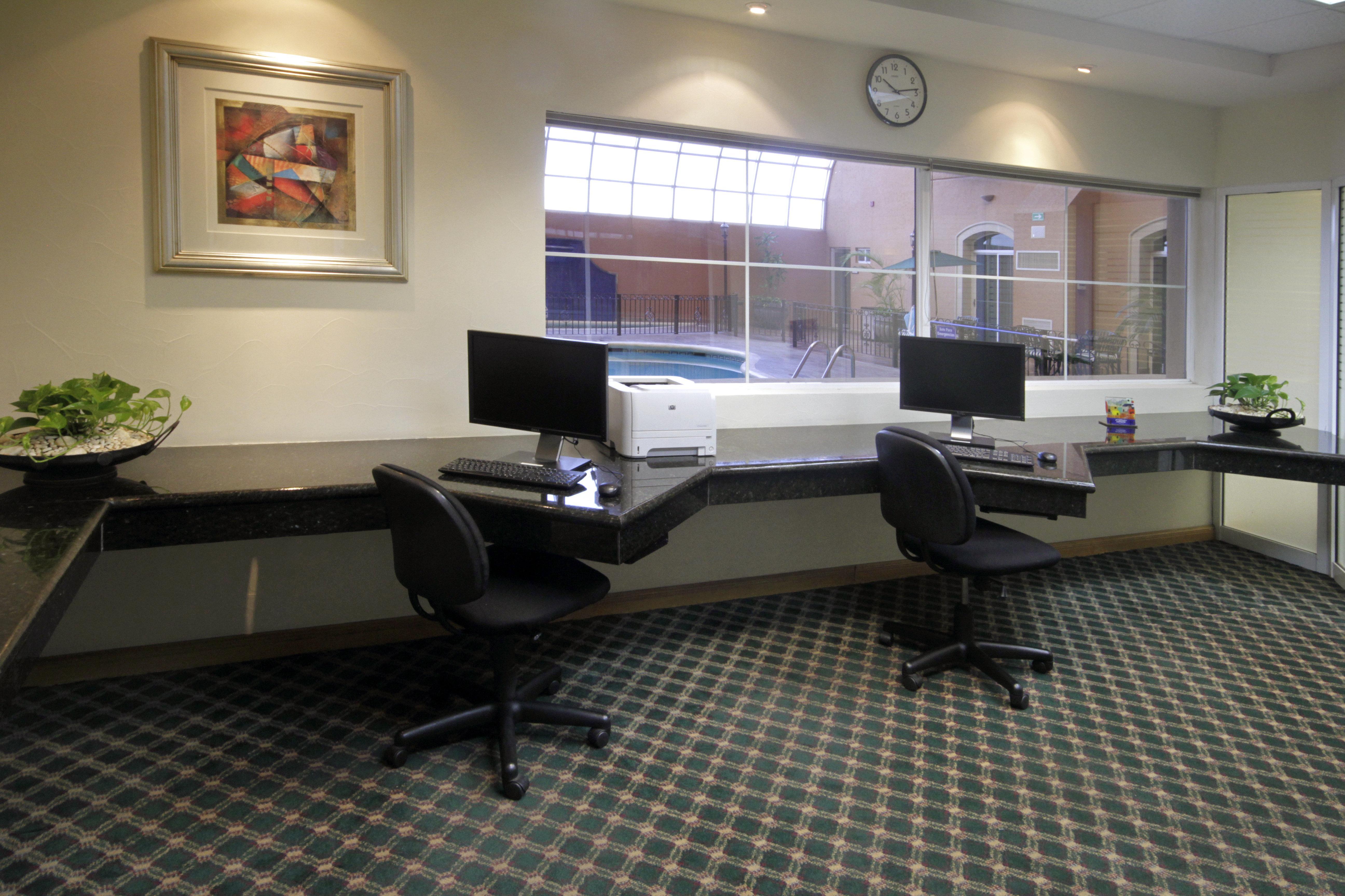 Holiday Inn Express Guanajuato By Ihg Exterior photo