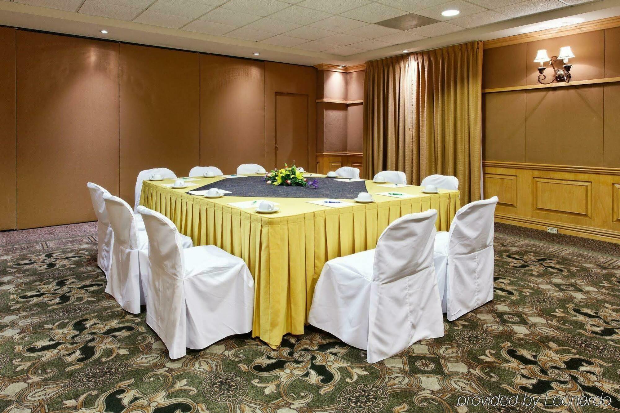 Holiday Inn Express Guanajuato By Ihg Exterior photo